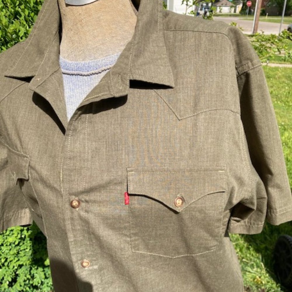 Levi's Shirt